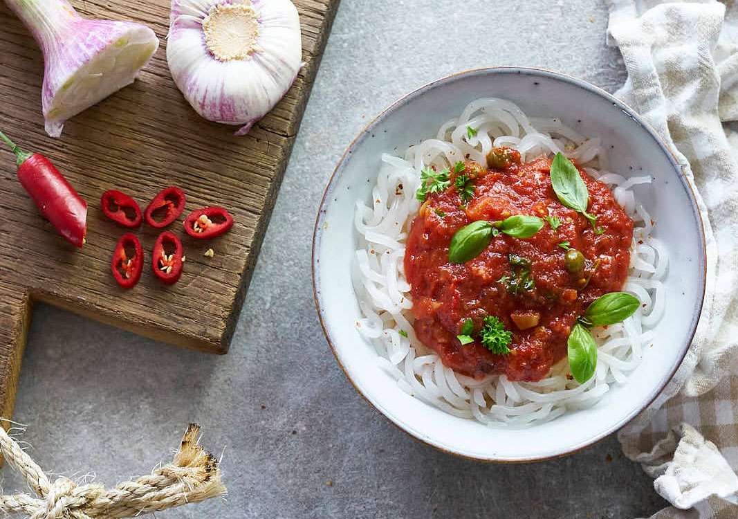 REZEPT: Olive e Capperi Sauce mit 5 Kalorien Nudeln